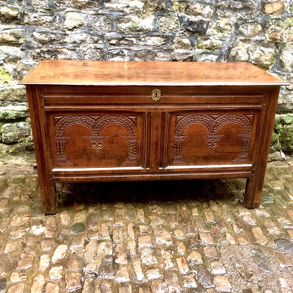 An early 18th century oak coffer
