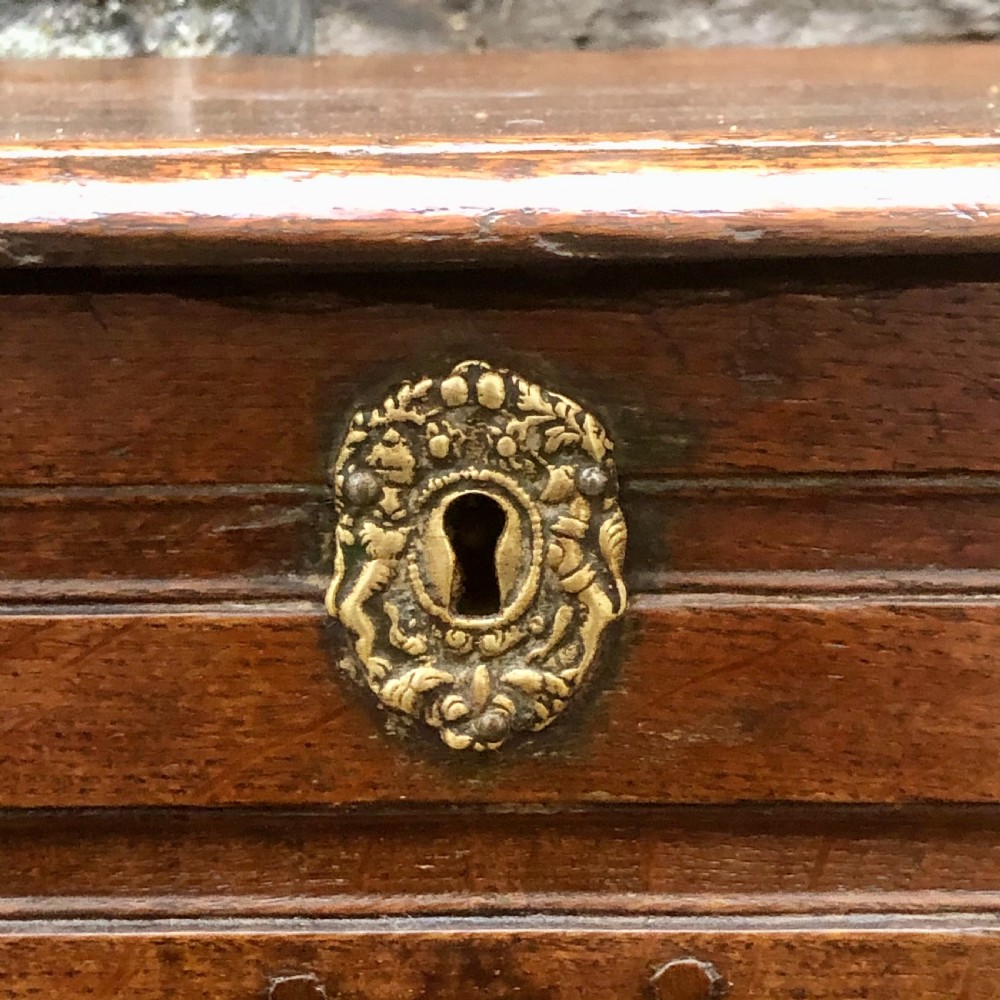 An early 18th century oak coffer View VII