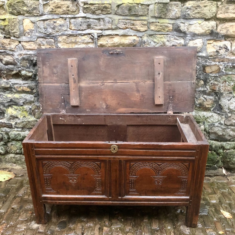 An early 18th century oak coffer View XI