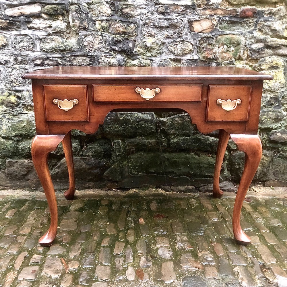 A late 19th century walnut dressing table  View VII