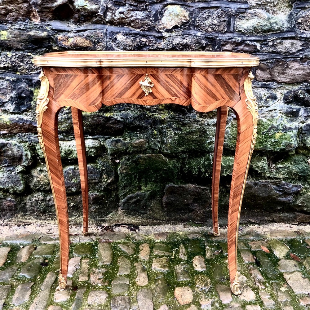 A fine Louis XV style kingwood side table  View IV