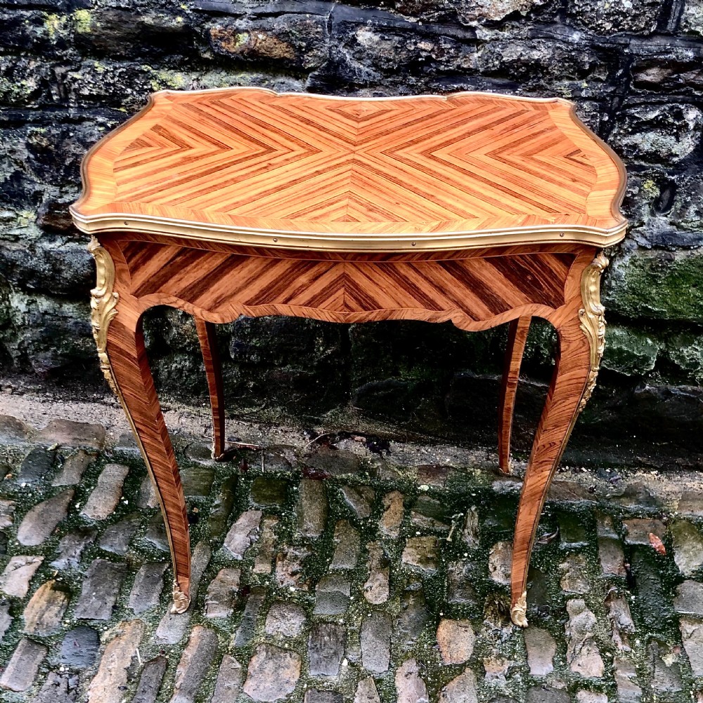 A fine Louis XV style kingwood side table  View VI