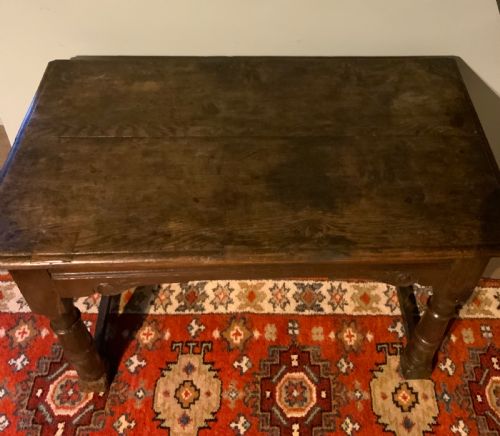 17TH CENTURY OAK SIDE TABLE - ADDITIONAL PHOTO 3