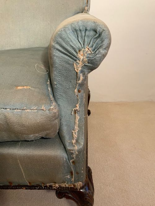 VICTORIAN MAHOGANY UPHOLSTERED SETTEE - ADDITIONAL PHOTO 5