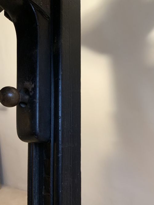 A VICTORIAN EBONISED EASEL - ADDITIONAL PHOTO 5