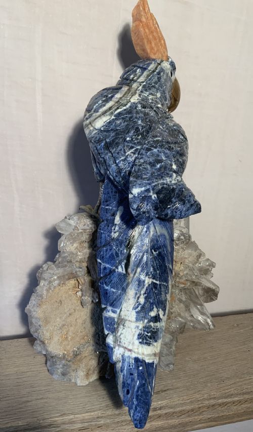 A CARVED STONE PARROT - ADDITIONAL PHOTO 7
