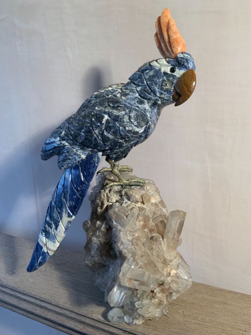 A CARVED STONE PARROT - ADDITIONAL PHOTO 8