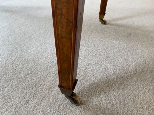 A VICTORIAN WALNUT WRITING TABLE DESK - ADDITIONAL PHOTO 9