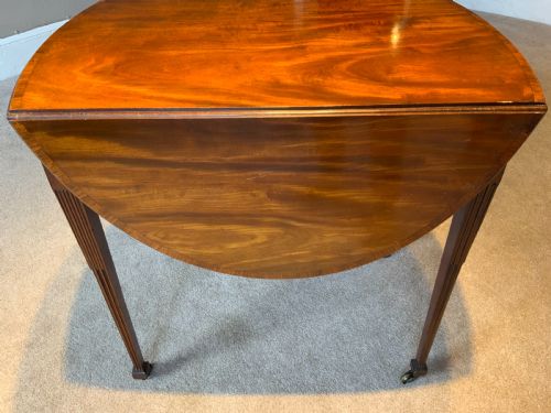 GEORGIAN MAHOGANY PEMBROKE TABLE - ADDITIONAL PHOTO 2