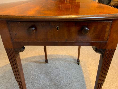 GEORGIAN MAHOGANY PEMBROKE TABLE - ADDITIONAL PHOTO 7