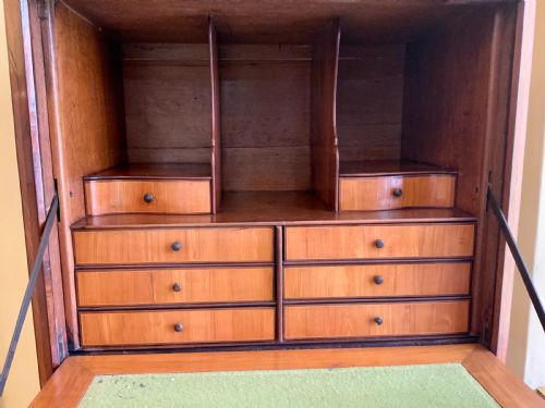 A FRENCH PARQUETRY VENEERED SECRETAIRE - ADDITIONAL PHOTO 4