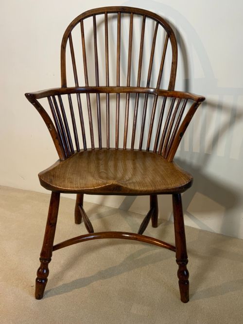 A PAIR OF THAMES VALLEY YEW TREE WINDSOR ARM CHAIRS - ADDITIONAL PHOTO 2