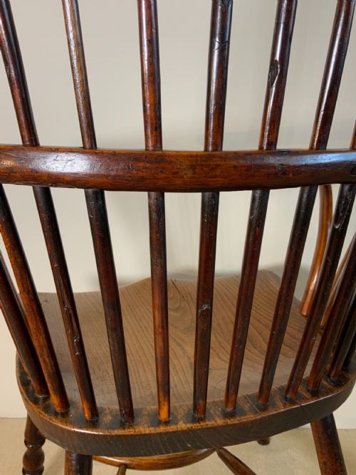 A PAIR OF THAMES VALLEY YEW TREE WINDSOR ARM CHAIRS - ADDITIONAL PHOTO 10