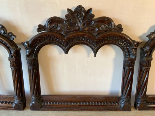 SET OF 19TH CENTURY CARVED OAK PICTURE FRAMES - ADDITIONAL PHOTO 13