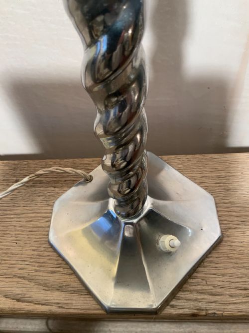 PAIR OF TABLE LAMPS - ADDITIONAL PHOTO 4