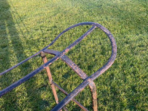19TH CENTURY IRON SADDLE HORSE - ADDITIONAL PHOTO 3