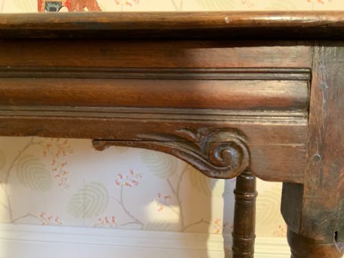 17TH CENTURY OAK SIDE TABLE - ADDITIONAL PHOTO 1