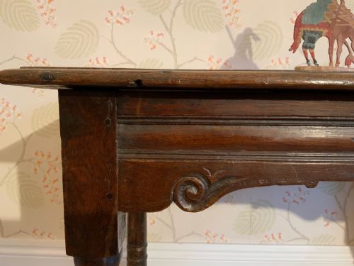 17TH CENTURY OAK SIDE TABLE - ADDITIONAL PHOTO 3