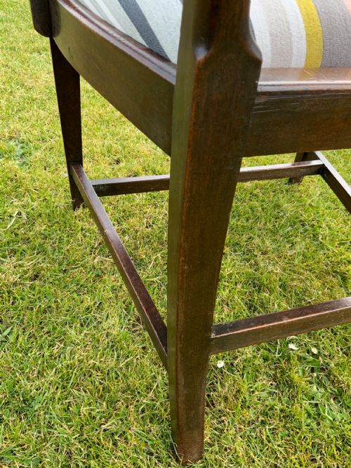 GEORGIAN MAHOGANY ELBOW CHAIR - ADDITIONAL PHOTO 4