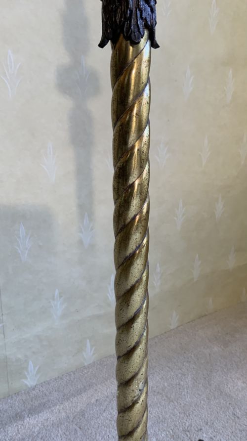 A GILT BRASS STANDARD LAMP - ADDITIONAL PHOTO 1