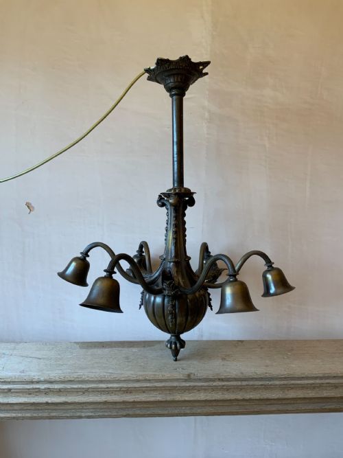 A PATINATED BRONZE CHANDELIER - ADDITIONAL PHOTO 5
