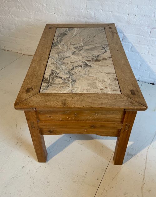 MARBLE TOPPED COFFEE TABLE - ADDITIONAL PHOTO 3