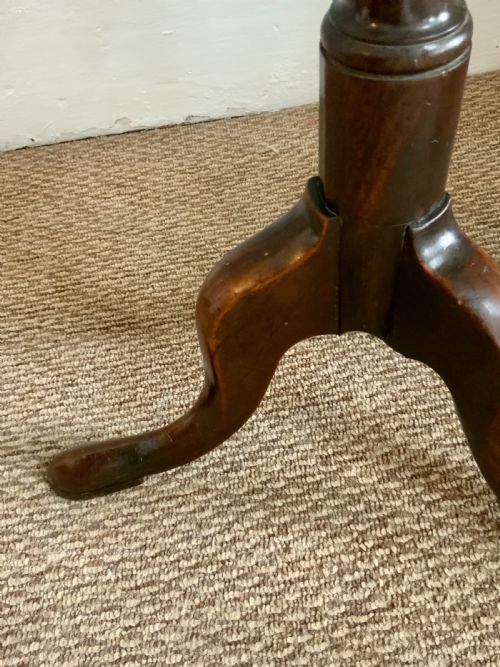 AN 18TH CENTURY MAHOGANY TRIPOD TABLE - ADDITIONAL PHOTO 3