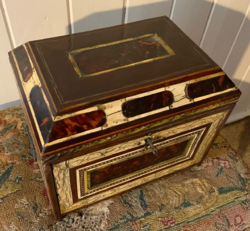 17TH CENTURY INDO PORTUGUESE TABLE CABINET - ADDITIONAL PHOTO 2