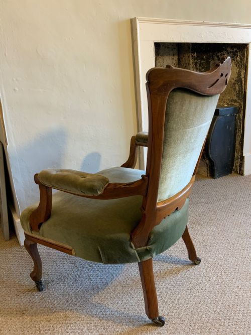 A PAIR OF VICTORIAN WALNUT ARMCHIRS - ADDITIONAL PHOTO 15