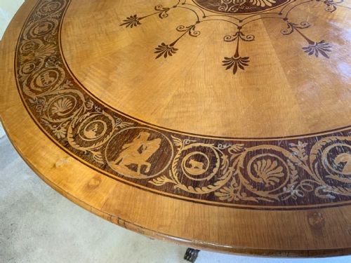A CONTINENTAL MARQUETRY CENTRE OR DRUM TABLE - ADDITIONAL PHOTO 1