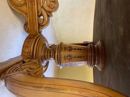 A CONTINENTAL MARQUETRY CENTRE OR DRUM TABLE - ADDITIONAL PHOTO 15