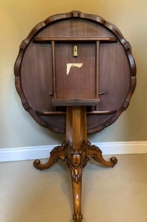 MARQUETRY WALNUT CENTRE TABLE IN THE MANNER OF EDWARD HOLMES BALDOCK - ADDITIONAL PHOTO 13