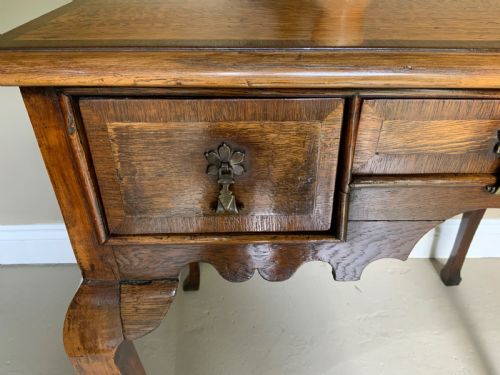 GEORGIAN OAK SIDE TABLE - ADDITIONAL PHOTO 3