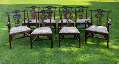 SET OF EIGHT 19TH CENTURY MAHOGANY CHIPPENDALE DESIGN DINING CHAIRS - ADDITIONAL PHOTO 1