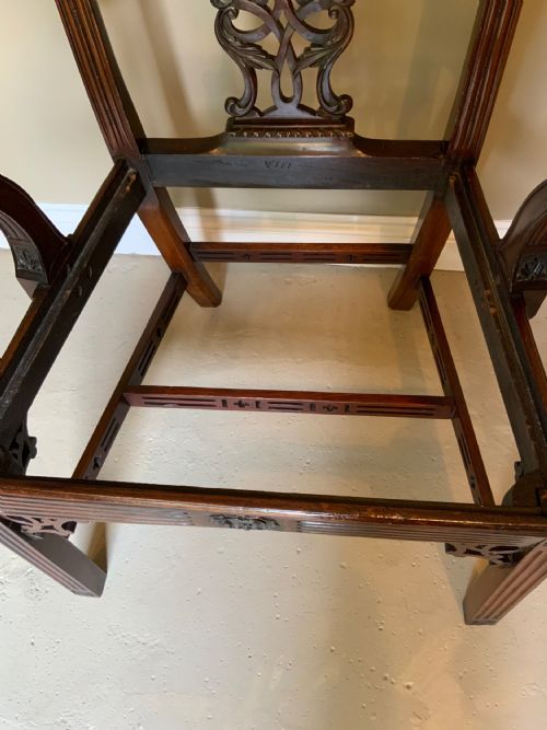 SET OF EIGHT 19TH CENTURY MAHOGANY CHIPPENDALE DESIGN DINING CHAIRS - ADDITIONAL PHOTO 5