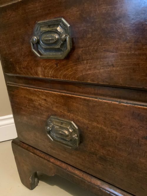 26 WIDE GEORGIAN MAHOGANY BUREAU - ADDITIONAL PHOTO 10