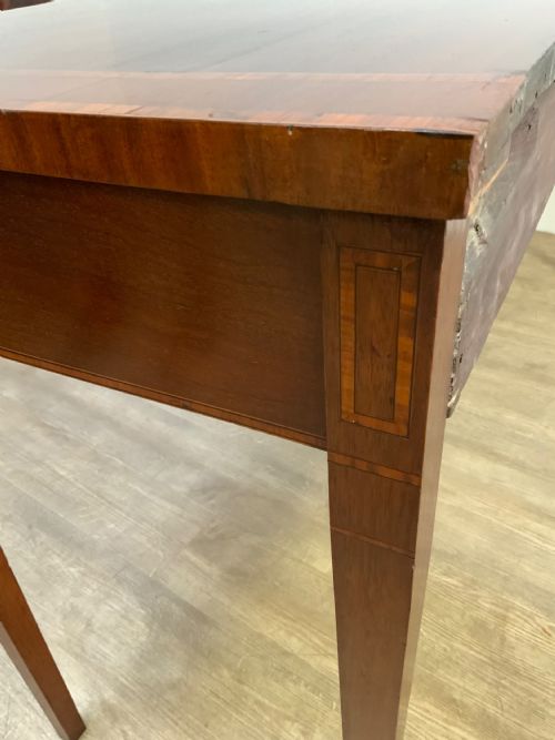 GEORGE III MAHOGANY BOW FRONT SERVING TABLE - ADDITIONAL PHOTO 10