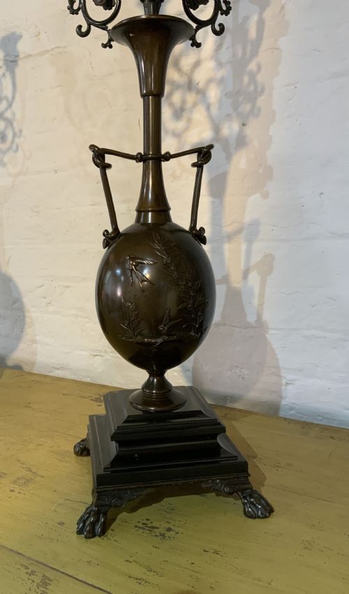 A LARGE PAIR OF 19TH CENTURY BRONZE CANDELABRA - ADDITIONAL PHOTO 7