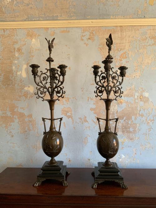 A LARGE PAIR OF 19TH CENTURY BRONZE CANDELABRA - ADDITIONAL PHOTO 15