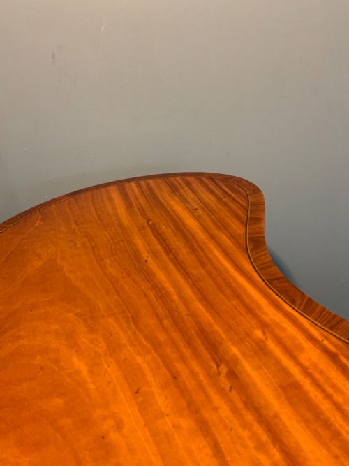 A SATINWOOD AND TULIPWOOD LAMP TABLE - ADDITIONAL PHOTO 2