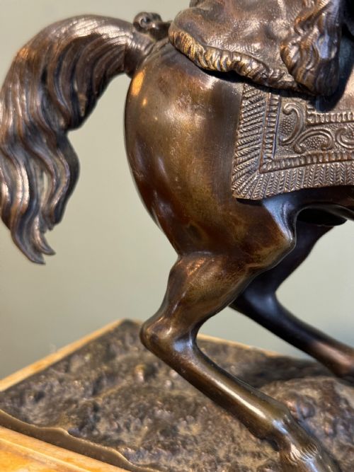 PAIR OF BRONZE EQUESTRIAN FIGURES - ADDITIONAL PHOTO 10