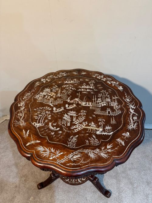 A FINE QUALITY CHINESE OCCASIONAL TABLE - ADDITIONAL PHOTO 1