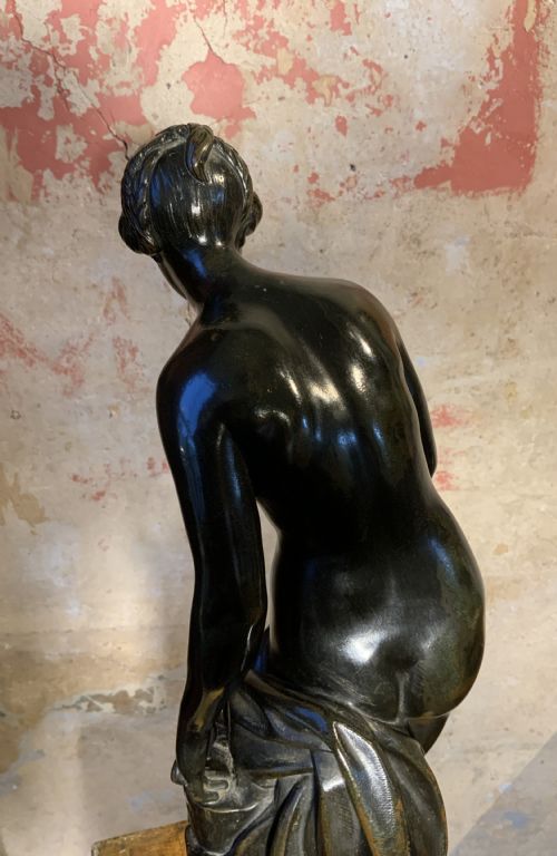 A BRONZE SCULPTURE NYMPHE AT HER BATH - ADDITIONAL PHOTO 1