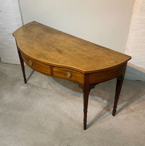 A 19TH CENTURY MAHOGANY SIDE TABLE - ADDITIONAL PHOTO 1