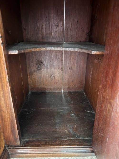 A GEORGIAN MAHOGANY KNEEHOLE DESK - ADDITIONAL PHOTO 6