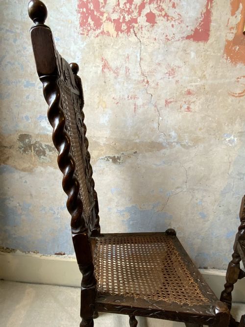 A PAIR OF CHARLES II WALNUT SIDE CHAIRS - ADDITIONAL PHOTO 7