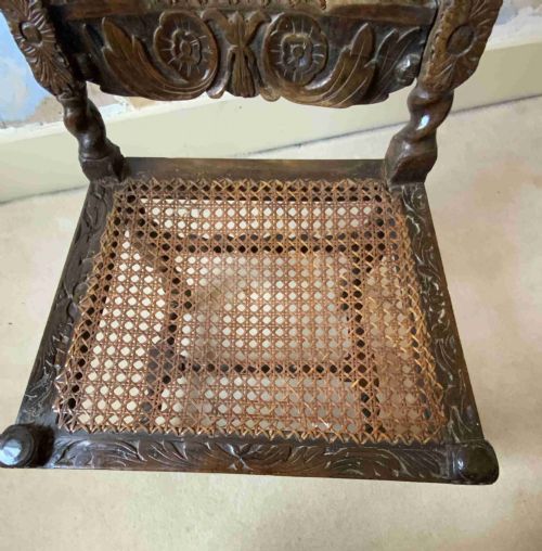 A PAIR OF CHARLES II WALNUT SIDE CHAIRS - ADDITIONAL PHOTO 10