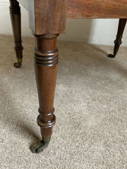 A GEORGIAN MAHOGANY WINE BOTTLE CARRIER - ADDITIONAL PHOTO 4