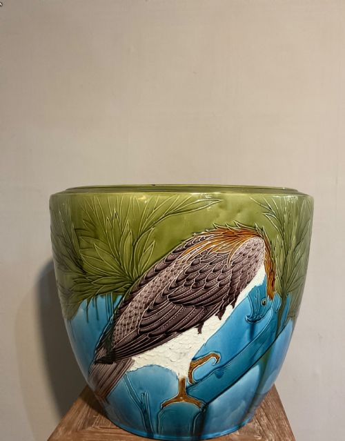 LARGE MINTON MAJOLICA JARDINIER - ADDITIONAL PHOTO 4