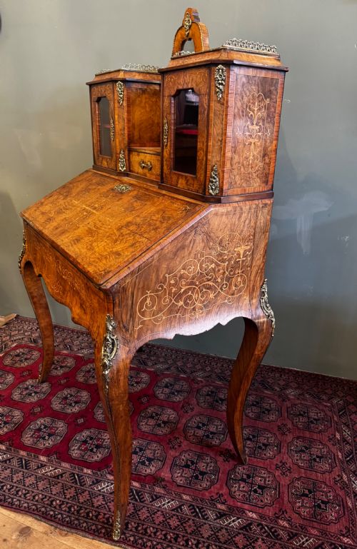 A WALNUT BONHEUR DU JOUR - ADDITIONAL PHOTO 6